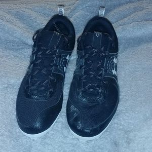 Adidas cleats size 9